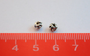 подвеска букашка