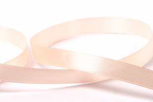 Лента атласная 12 мм ( 1/2 ") "Gamma" №007 персиковый 33 метра